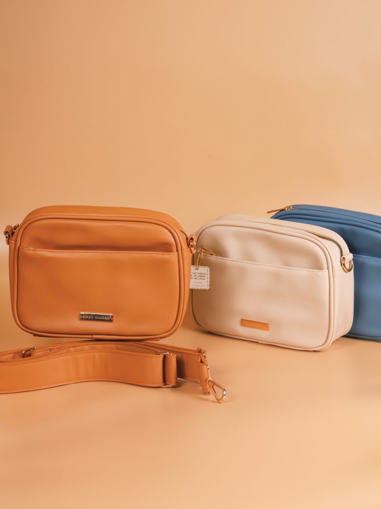 Simply Southern Classic Leather Ibza Cross Body Bag