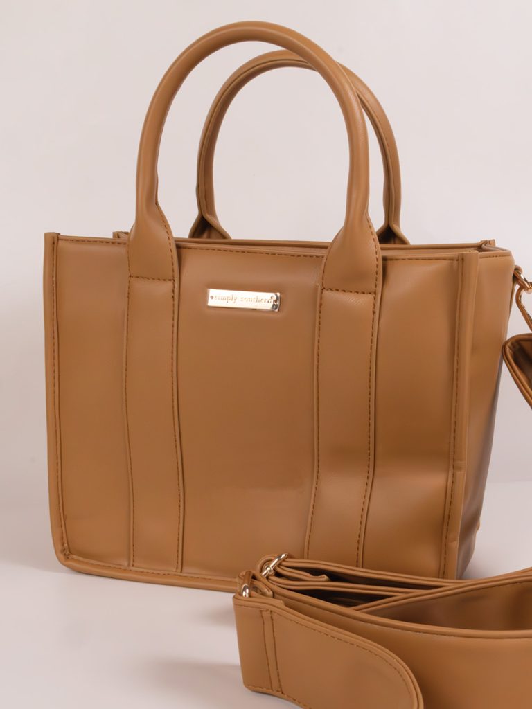 Simply Southern Classic Leather Mkns Cross Body Bag