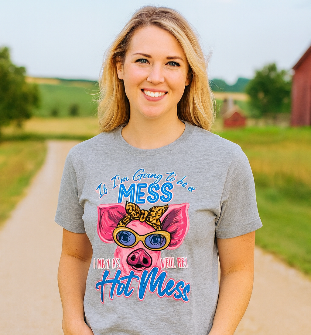 Girlie Girl Lulu Mac Hot Mess Pig Canvas T-Shirt