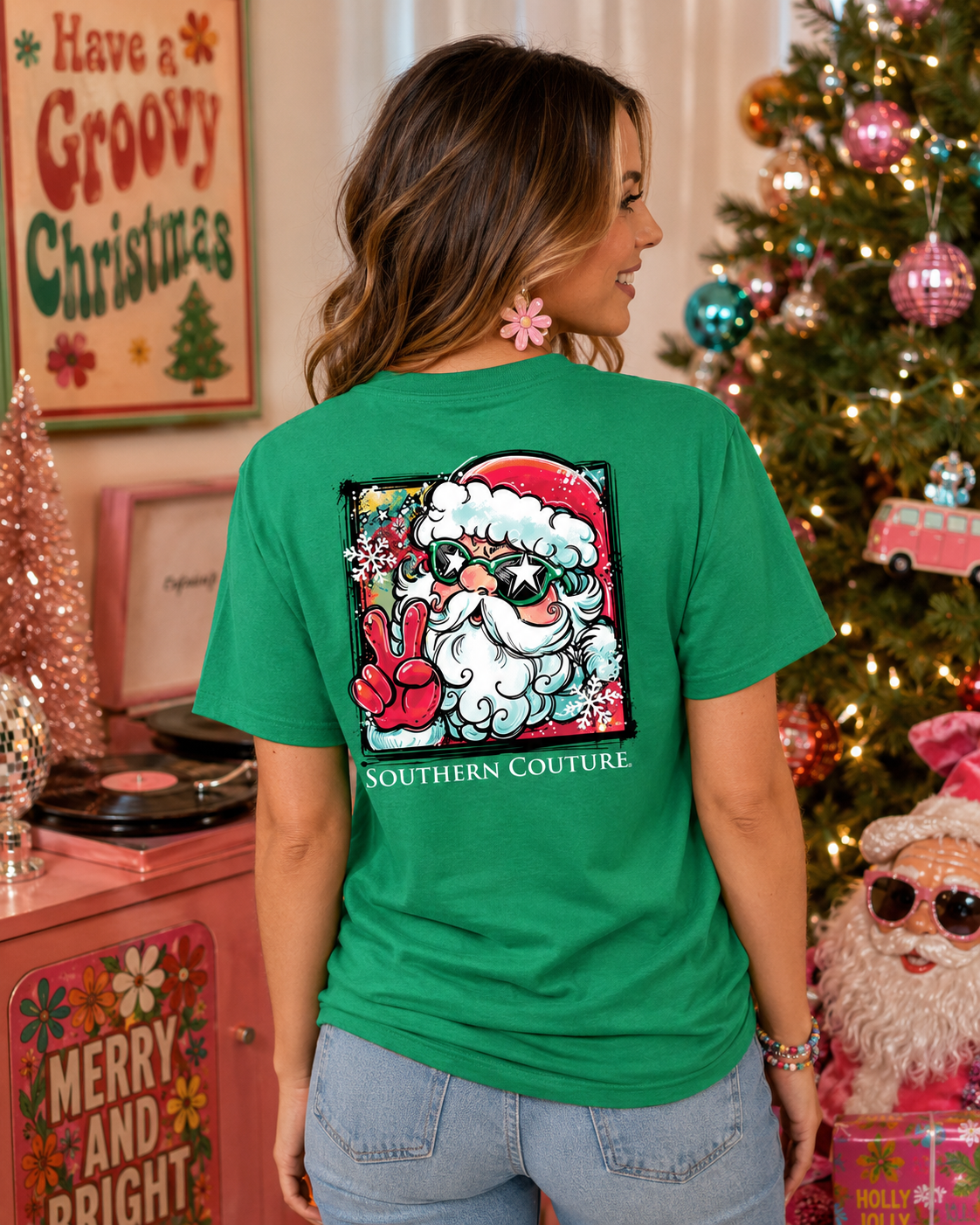 Southern Couture Classic Retro Santa Holiday T-Shirt