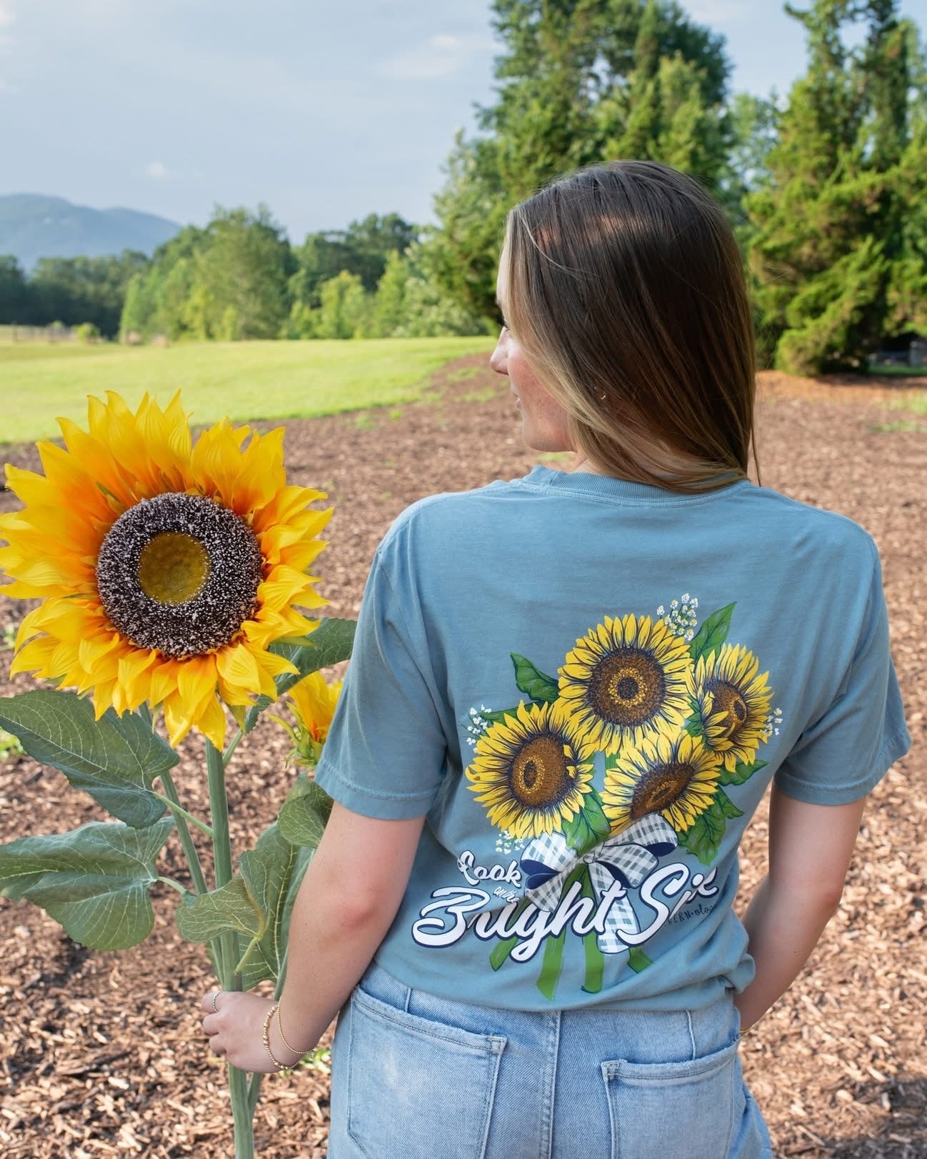 Southernology Bright Side Bouquet Comfort Colors T-Shirt