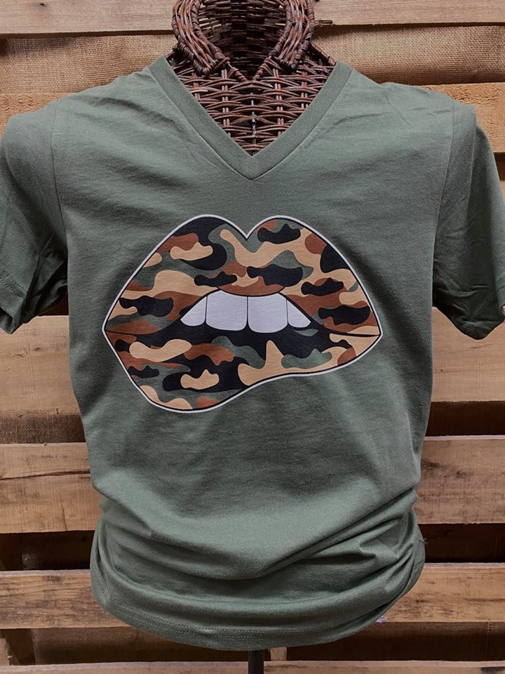Southern Chics Apparel Camo Biting Lip V-Neck Canvas Bright T Shirt