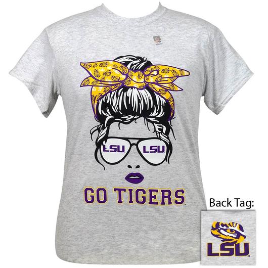 Real Women Are Tigers On Saturday Saints On Sunday Louisiana Football T- Shirt - TeeNavi