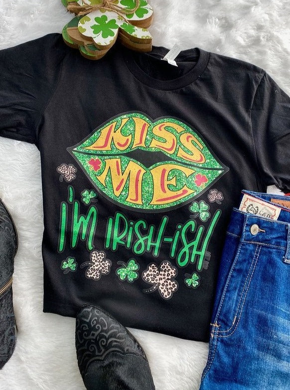 Lucky & Blessed Kiss Me I'm Irish-ish Irish Lips Front Print Unisex T-Shirt