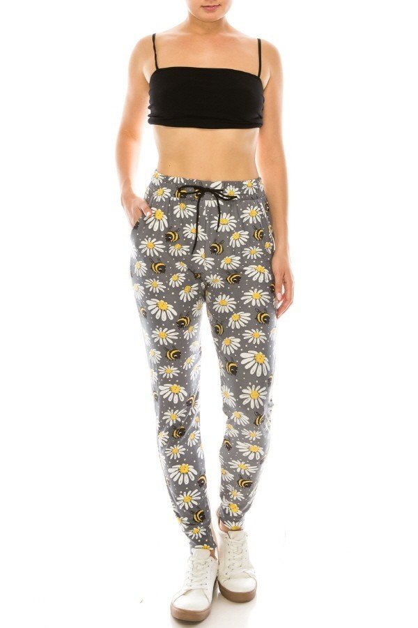 Bee &amp; Daisy Print Soft Lounge Jogger Pants